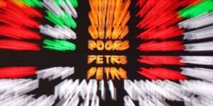 Bolsa de valores atinge novo recorde e supera 184 mil pontos