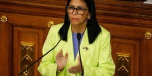 Proposta de anistia geral na Venezuela por Delcy Rodríguez