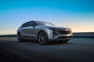 Cadillac Lyriq-V: o SUV Elétrico de Luxo Que Deve Estrear no Mercado Brasileiro