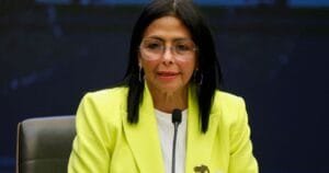 Suprema Corte da Venezuela ordena Delcy Rodríguez assumir presidência