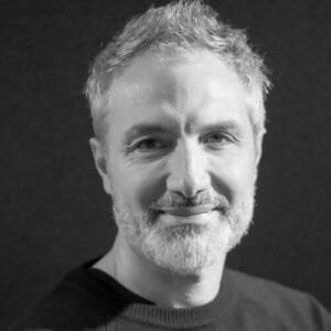 Kering anuncia saída de Bartolomeo Rongone da Bottega Veneta