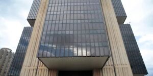 Mercado financeiro reduz projeção de inflação para 2026