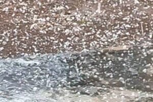 Granizo surpreende moradores do DF e do Entorno