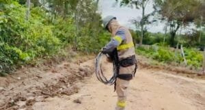 Distribuidora de energia combate ligações irregulares em áreas de veraneio