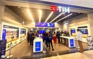 Impacto da recomendação do Citi na queda das ações da Tim