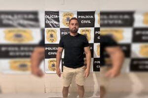 Homem é preso por divulgar fotos da ex em grupos no WhatsApp