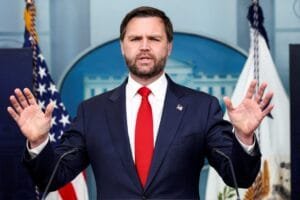 Vance afirma que Irã rejeita linhas vermelhas de Trump