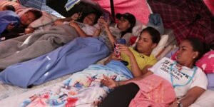 Familares de presos políticos em greve de fome em Caracas