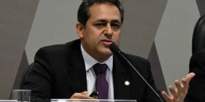 Presidente da Unafisco presta depoimento à PF como investigado