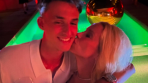 Danielle Winits Compartilha Memórias de Férias em St. Barths com o Filho Noah