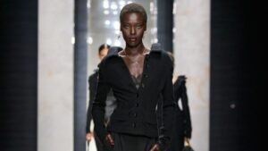 Dolce & Gabbana Reafirma sua Identidade na Passarela do Inverno 2026