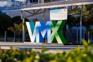 VMX 2026 e o Impacto global da Medicina Veterinária