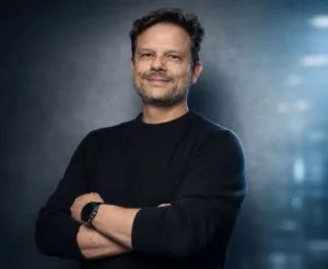 Luciano Alves Nunes Assume Direção de Inovação na V8.Tech