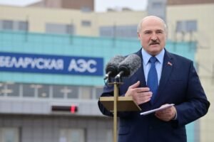 EUA suspende emissão de vistos e Belarus enfrenta crise diplomática