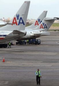 Impacto das baixas temperaturas nos EUA: Mais de 4.300 voos cancelados