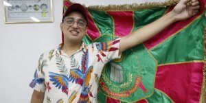 Amazônia negra: a homenagem da Mangueira a Mestre Sacaca em 2026