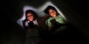 Impacto negativo dos vídeos curtos no desenvolvimento cognitivo infantil