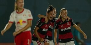Flamengo vence Bragantino com destaque para Defensoras no Brasileiro Feminino