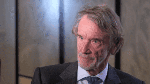 Dono do Manchester United e suas polêmicas declarações sobre imigração no Reino Unido