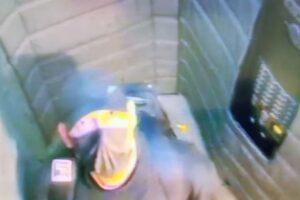 Furto de cofre com joias em Moema