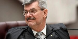 Ministro do STJ: Afastamento e Acusação de importunação sexual