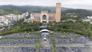 Origem e Crescimento do Terço dos Homens: a maior romaria do Santuário de Aparecida