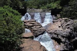 Menina de 9 anos Morre após afogamento em cachoeira de Pirenópolis