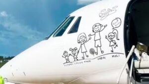 Influenciadora Virginia Fonseca e seu jatinho de R$ 38 milhões