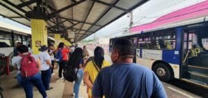 Empresa de ônibus em Rio Branco com contrato emergencial vencido