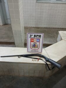 Prisão por posse ilegal de arma de fogo em Santarém