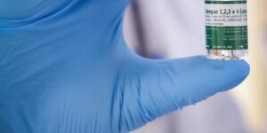 Vacinação de 1,2 milhão de profissionais de saúde contra dengue