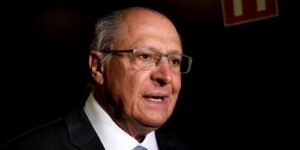 Alckmin Enfatiza Medidas do Governo para Manter Preços do Diesel e Impulsionar Indústria