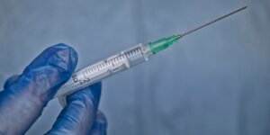 Anvisa Alerta sobre Riscos do Uso Indevido de Preenchedores Dérmicos