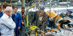 Lula Critica Aumento de Combustíveis e Relaciona Questões Internacionais ao Preço do Diesel