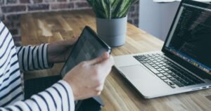 Vitru Registra Crescimento de 22% no Lucro Líquido Ajustado no Quarto Trimestre de 2025