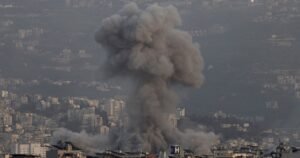 Conflito no Líbano: Ataques de Israel Resultam em Mais de 900 Mortes