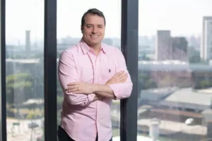 Análise do ENAMED revela disparidades na formação médica