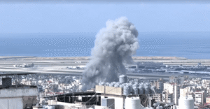 Fumaça e Tensão Aumentam em Beirute em Meio a Conflitos Regionais