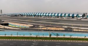 Incidente com Drone Gera Incêndio e Suspensão de Voos no Aeroporto de Dubai