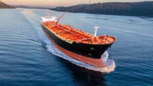 Interferência em Sistemas de Navegação Afeta Tráfego Marítimo e Aéreo no Oriente Médio