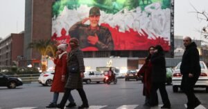 Irã Detém 20 Indivíduos por Suposto Compartilhamento de Informações com Israel