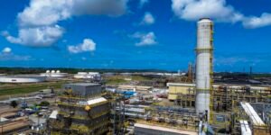 Petrobras Atinge Recorde de Produção em suas Refinarias