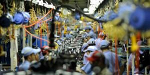 Adiado Parecer sobre Redução de Jornada de Trabalho e Fim da Escala 6×1
